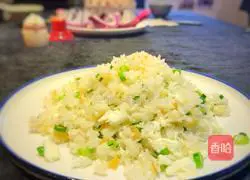 Illustration of how to make scallop protein fried rice 9