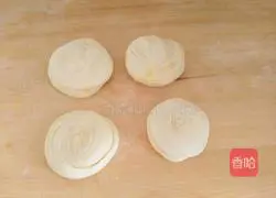 Illustration of how to make crispy home-style pancakes 8