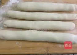 Illustration of how to make corn, carrot and mushroom dumplings 7