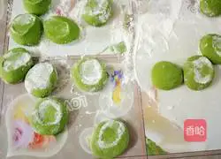 Illustration of how to make colorful dumplings 8