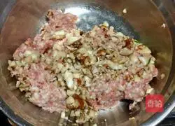 Illustration of how to make fried meatloaf 3