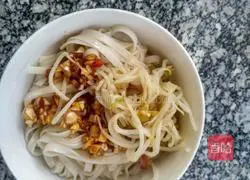 Illustration of making cold noodles (oil-free version) 12