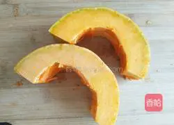 Illustration of how to make rose pumpkin steamed buns 1