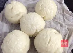 Illustration of how to make big steamed buns 6