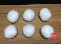 Illustration of how to make black sesame glutinous rice cakes 2