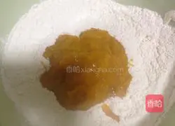 Illustration of how to make pumpkin and rose steamed buns 4