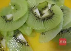 Illustration of how to make carrot and egg fried rice 12