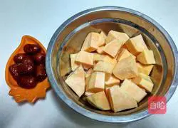 Illustration of how to make sweet potato and red date dumplings 2