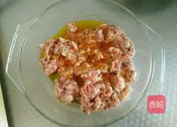 Illustration of how to make donkey meat buns 3