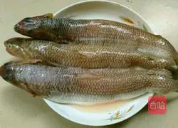 Illustration of how to make Chives and Kuilong Fish Patties 1