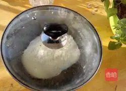 Illustration of how to make white flour steamed buns 5