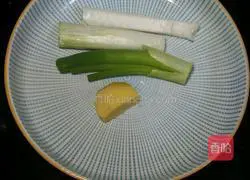 Alfalfa and pork stuffed dumplings recipe 5