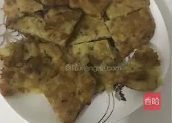 Illustration of how to make potato egg pancakes 8