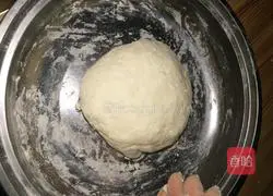 Illustration of how to make corn, carrot and pork dumplings 4