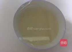 Illustration of how to make egg burritos 4