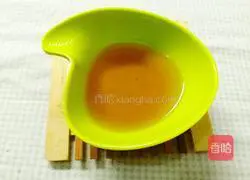 Illustration of how to make salt and pepper sesame scones 4