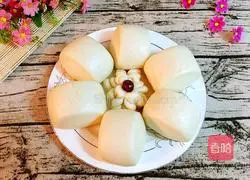 Illustration of how to cut steamed buns 10