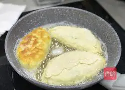 Illustration of how to make scallion pancakes 15