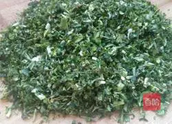 Illustration of how to make shepherd’s purse and egg-filled bread 2