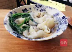 Illustration of how to make vegetable and meat wontons in clear soup 8