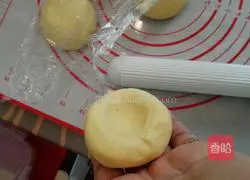Illustration of how to make homemade low-sugar corn buns (Wootou) with bread machine 7