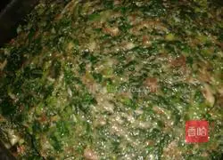 Illustration of how to make amaranth meat dumplings 6