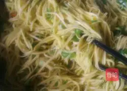 Illustration of how to make pumpkin cake 2