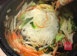 Illustration of how to make fried rice noodles 20