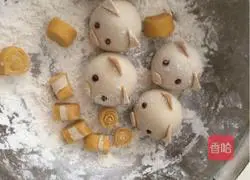 Illustration of how to make cute piggy steamed buns 6