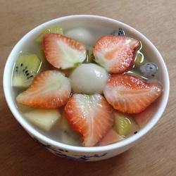 Sweet and sour fruit dumplings