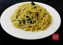 Illustration of how to make scallion noodles 10