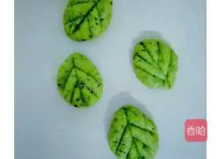 Illustration of how to make three-color fancy steamed buns 5