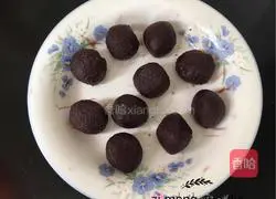 Illustration of making Yamai pancake 12