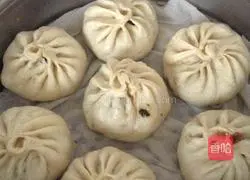 Illustration of how to make dried vegetable buns 5