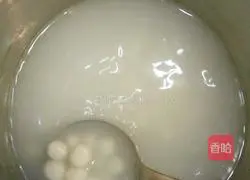 Illustration of how to make brown sugar glutinous rice balls 1