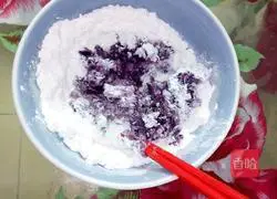 Illustration of how to make purple sweet potato chocolate glutinous rice balls 2