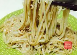 Illustration of making noodles with scallion oil (simplified version) 7