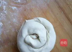 Illustration of how to make egg intestines rolled in flatbread 5