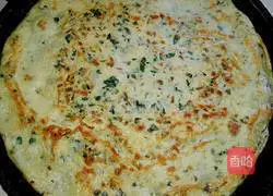 Illustration of how to make purslane and garlic egg pancakes 9