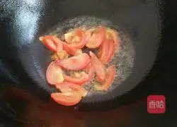 Illustration of how to make fried rice with assorted meatballs 3