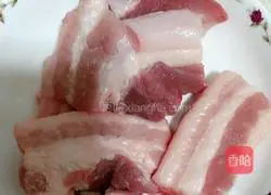 Illustration of how to make braised pork with rice 2