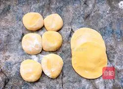 Illustration of how to make chrysanthemum buns 2