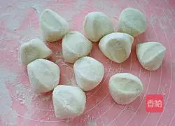 Illustration of how to make cabbage buns 13