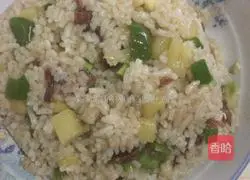 Illustration of how to make fried rice with potatoes and bacon 4