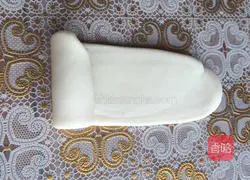 Huahua.Illustration of making bean paste almond shortcake 6