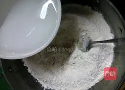 Illustration of how to make delicious pork buns 3