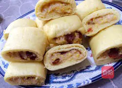 Illustration of how to make glutinous rice flavored sausage and bean dregs steamed bun rolls 18