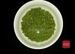 Illustration of how to make green bean stewed rice 2