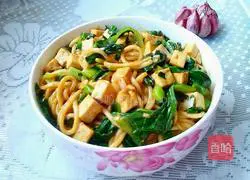 Illustration of Homemade Dry Noodles 9