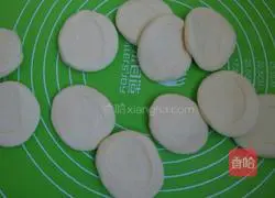  Illustration of how to make grilled steamed buns for breakfast 7